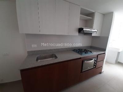 Apartamento de 3 alcobas en venta en San Jose Obrero, Bello, 75 m² · foto 14 de 18