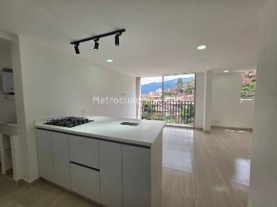 Apartamento en venta en Fatima, Itagüí · foto 2 de 20