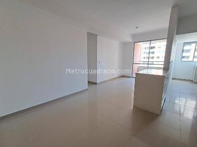 Apartamento de 3 alcobas en venta en San Jose Obrero, Bello, 74 m² · foto 2 de 14