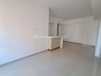 Apartamento de 3 alcobas en venta en San Jose Obrero, Bello, 74 m² · foto 4 de 14