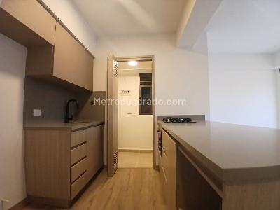 Apartamento en arriendo en Ciudad Del Rio, Medellín · foto 2 de 20
