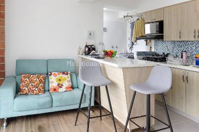 Apartamento de 3 alcobas en venta en Aves Maria, Sabaneta, 54 m² · foto 2 de 20