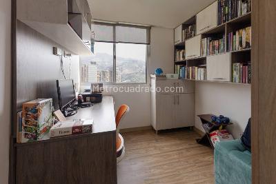Apartamento de 3 alcobas en venta en Aves Maria, Sabaneta, 54 m² · foto 6 de 20