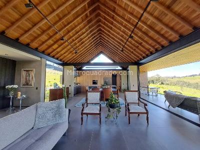 Casa de 3 alcobas en venta en Alto De Palmas, Envigado, 390 m² · foto 12 de 20