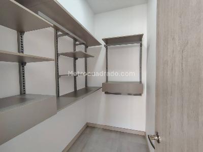 Apartamento de 2 alcobas en venta en Santa Ana, Bello, 55 m² · foto 14 de 14