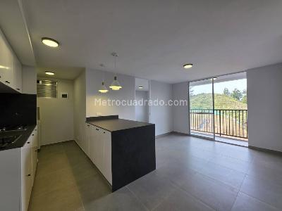 Apartamento de 2 alcobas en venta en El Porvenir, Rionegro, 49 m² · foto 3 de 20