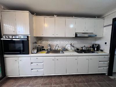 Apartamento en venta en Laureles, Medellín · foto 10 de 20