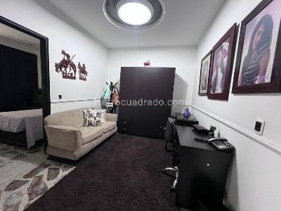 Apartamento en venta en Laureles, Medellín · foto 15 de 20