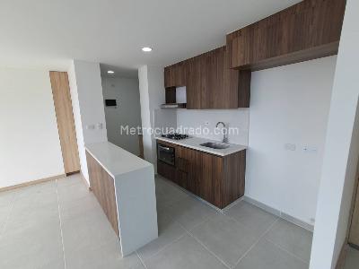 Apartamento de 2 alcobas en arriendo en San Jose, Sabaneta, 65 m² · foto 10 de 20