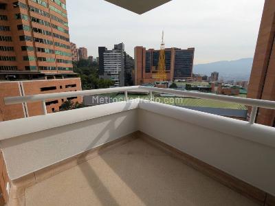 Apartamento en venta en El Tesoro, Medellín · foto 5 de 17