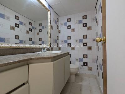 Apartamento en venta en El Tesoro, Medellín · foto 17 de 17