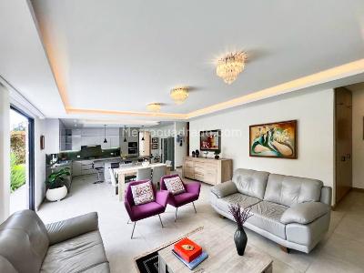 Casa de 3 alcobas en venta en Llano Grande, Rionegro, 236 m² · foto 4 de 20