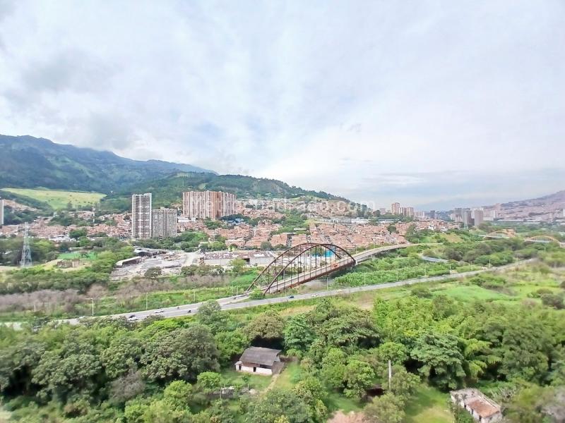 Piso – Bello - Vista 2