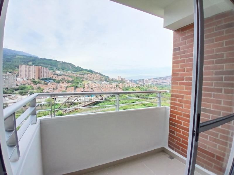 Piso – Bello - Vista 3
