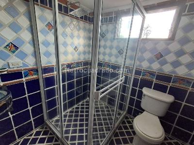Casa de 5 alcobas en arriendo en Bosques De Zuñiga, Envigado, 280 m² · foto 12 de 20