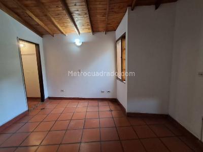 Casa de 5 alcobas en arriendo en Bosques De Zuñiga, Envigado, 280 m² · foto 17 de 20