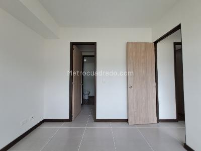 Apartamento de 2 alcobas en arriendo en Niquia, Bello, 53 m² · foto 10 de 17