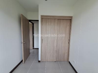 Apartamento de 2 alcobas en arriendo en Niquia, Bello, 53 m² · foto 11 de 17