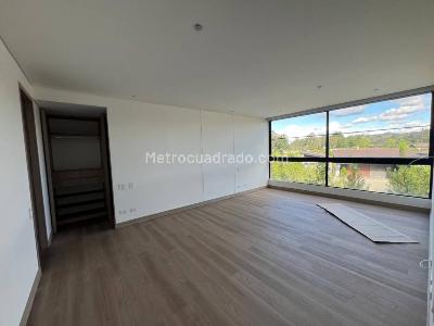 Apartamento de 3 alcobas en venta en Llano Grande, Rionegro, 291 m² · foto 13 de 19