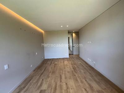 Apartamento de 3 alcobas en venta en Llano Grande, Rionegro, 291 m² · foto 18 de 19