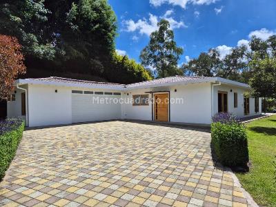 Casa de 3 alcobas en venta en Vereda El Tablazo, Rionegro, 222 m² · foto 2 de 20