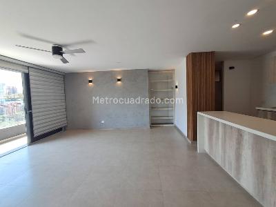 Apartamento en arriendo en Ciudad Del Rio, Medellín · foto 2 de 20