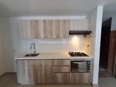 Apartamento en arriendo en Ciudad Del Rio, Medellín · foto 6 de 20