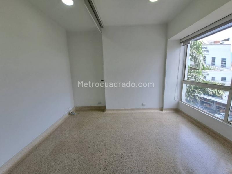 Consultorio en Arriendo, La Mota, Medellín - Más