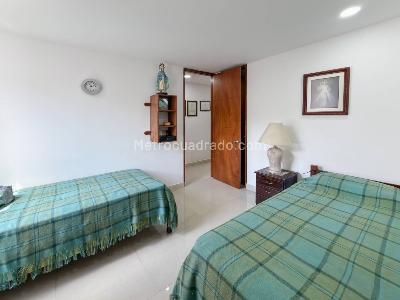 Apartamento de 3 alcobas en venta en Laureles, Medellín, 155 m² · foto 19 de 20