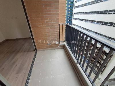 Apartamento de 3 alcobas en arriendo en Ciudad Del Rio, Medellín, 66 m² · foto 8 de 20