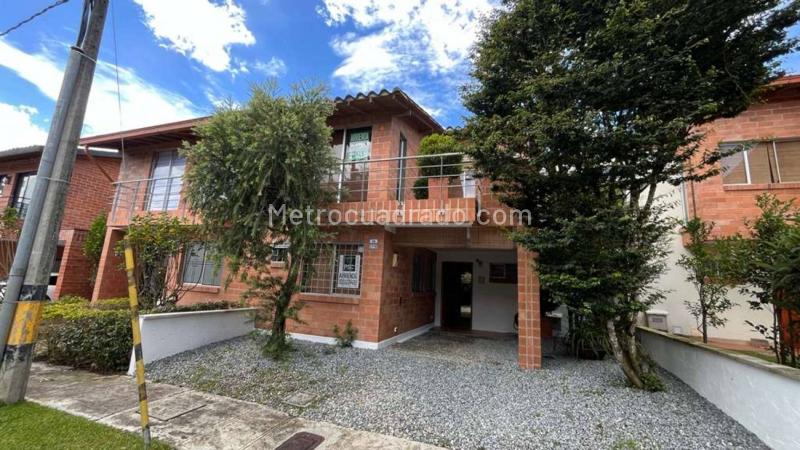 2BR House in El Retiro Campestre (118 m²)