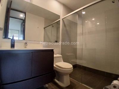 Apartamento de 2 alcobas en arriendo en Castropol, Medellín, 100 m² · foto 5 de 20