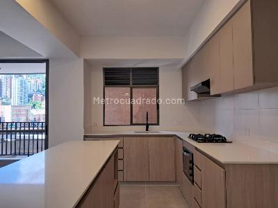 Apartamento de 3 alcobas en arriendo en Ciudad Del Rio, Medellín, 79 m² · foto 5 de 20