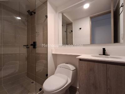 Apartamento de 3 alcobas en arriendo en Ciudad Del Rio, Medellín, 79 m² · foto 13 de 20