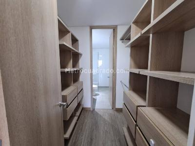 Apartaestudio en arriendo en Loma De Los Gonzalez, Medellín · foto 11 de 17