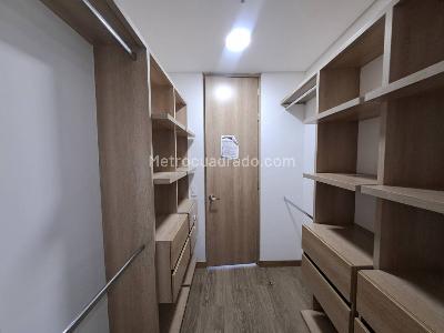 Apartaestudio en arriendo en Loma De Los Gonzalez, Medellín · foto 12 de 17