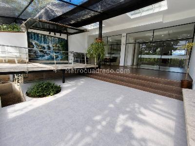 Casa de 4 alcobas en arriendo en El Tesoro, Medellín, 300 m² · foto 7 de 20