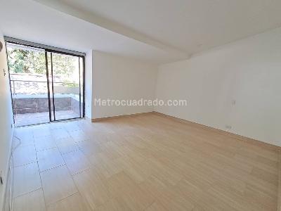 Casa de 4 alcobas en arriendo en El Tesoro, Medellín, 300 m² · foto 15 de 20