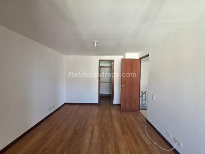 Apartamento de 3 alcobas en venta en Los Balsos, Medellín, 111 m² · foto 16 de 20