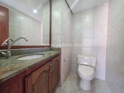 Apartamento de 3 alcobas en venta en Los Balsos, Medellín, 111 m² · foto 18 de 20