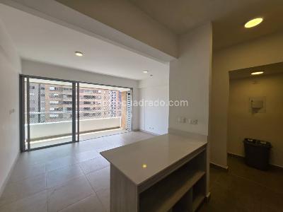 Apartamento de 2 alcobas en venta en Ciudad Del Rio, Medellín, 66 m² · foto 2 de 20
