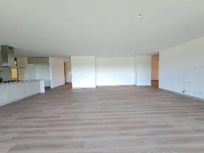 Apartamento de 3 alcobas en arriendo en Llanogrande, Rionegro, 291 m² · foto 8 de 20