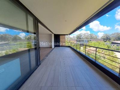 Apartamento de 3 alcobas en arriendo en Llanogrande, Rionegro, 291 m² · foto 10 de 20