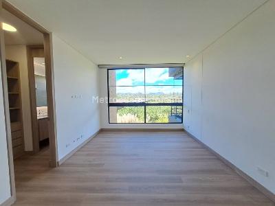 Apartamento de 3 alcobas en arriendo en Llanogrande, Rionegro, 291 m² · foto 17 de 20