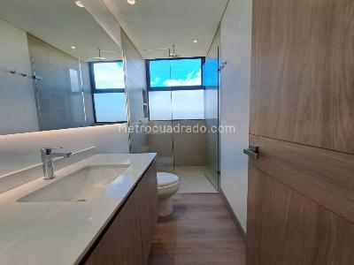 Apartamento de 3 alcobas en arriendo en Llanogrande, Rionegro, 291 m² · foto 19 de 20