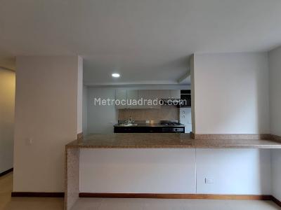 Apartamento de 3 alcobas en arriendo en Ciudad Del Rio, Medellín, 75 m² · foto 2 de 20