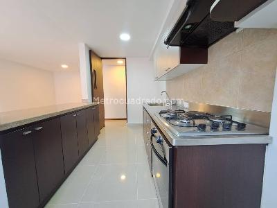 Apartamento de 3 alcobas en arriendo en Ciudad Del Rio, Medellín, 75 m² · foto 6 de 20