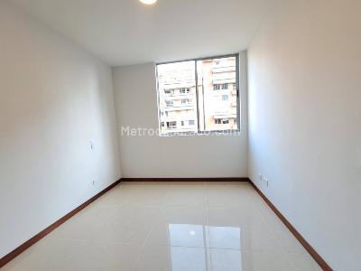 Apartamento de 3 alcobas en arriendo en Ciudad Del Rio, Medellín, 75 m² · foto 14 de 20