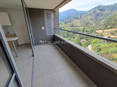 Apartamento en arriendo en Loma San Jose, Sabaneta · foto 7 de 20