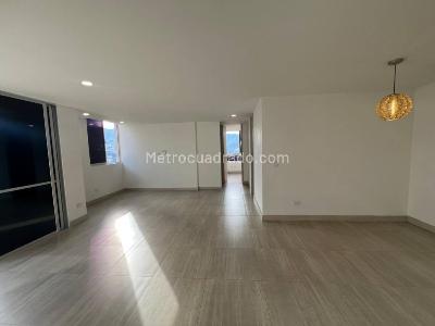 Apartamento en venta en Alto De Las Flores, Sabaneta · foto 11 de 19
